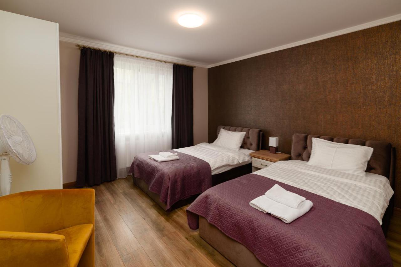 Apartament Tako *
